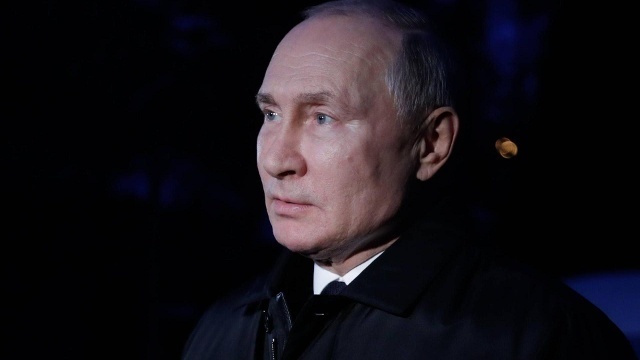 Wladimir putin regiert russland seit 20 jahren nun wird seine macht herausgefordert